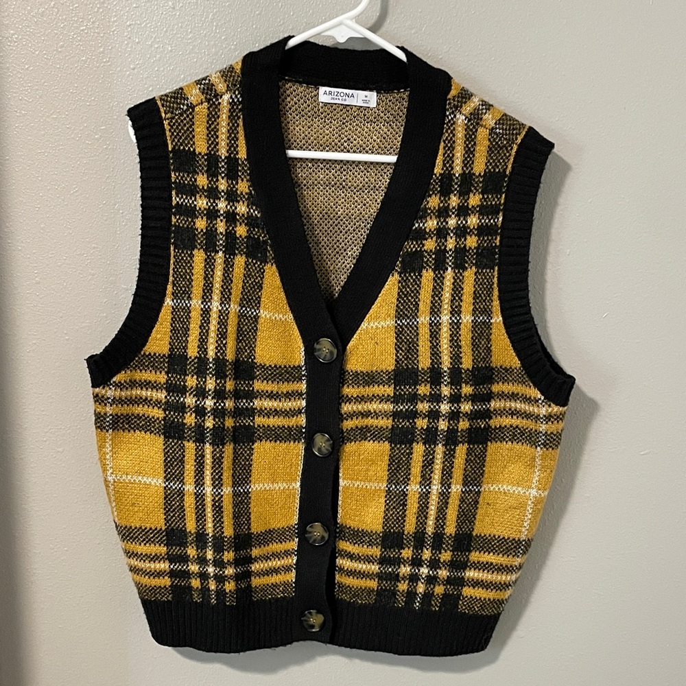 Arizona Jean Company women’s  Plaid Cardigan in Black and Yellow